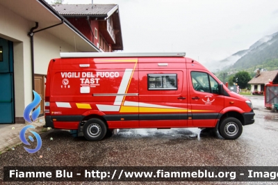 Mercedes-Benz Sprinter IV serie
Vigili del Fuoco
Unione Distrettuale di Fiemme (TN)
ospitato dal Corpo Volontario di Ziano di Fiemme (TN)
allestito Divitec
VF 4J5 TN
Parole chiave: Mercedes-Benz Sprinter_IVserie VF4J5TN