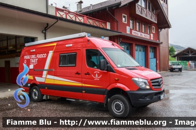 Mercedes-Benz Sprinter IV serie
Vigili del Fuoco
Unione Distrettuale di Fiemme (TN)
ospitato dal Corpo Volontario di Ziano di Fiemme (TN)
allestito Divitec
VF 4J5 TN
Parole chiave: Mercedes-Benz Sprinter_IVserie VF4J5TN