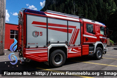 Scania P410 4x4 II serie
Vigili del Fuoco
Unione Distrettuale di Fiemme
Corpo Volontario di Predazzo (TN)
Allestimento Rosenbauer-Brandus
VF 5D6 TN
Parole chiave: Scania P410_4x4_IIserie VF5D6TN