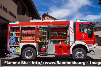 Iveco EuroCargo 150E32 4X4 III serie
Vigili del Fuoco
Unione distrettuale di Cles
Corpo Volontario di Cunevo (TN)
AutoPompa Allestimento Kofler
VF 6D2 TN
Parole chiave: Iveco EuroCargo_150E32_4X4_III_serie VF6D2TN