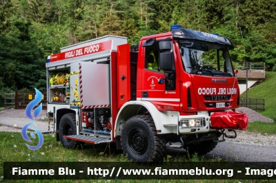 Iveco EuroCargo 150E30 4x4 III serie
Vigili del Fuoco
Distretto di Trento
Corpo Volontario di Sover (TN)
Allestimento Magirus
VF 6D3 TN
Parole chiave: Iveco EuroCargo_150E30_4x4_III_serie VF6D3TN