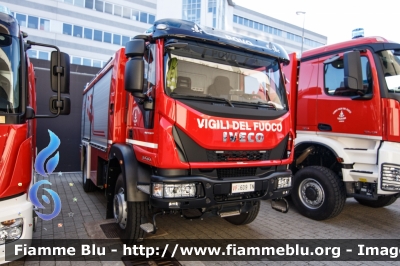 Iveco EuroCargo 150E28 4x4 IV serie
Vigili del Fuoco
Distretto di Trento
Corpo Volontario di Povo (TN)
Autobotte Allestimento Kofler Fahrzeugbau
VF 6D9 TN
Parole chiave: Iveco EuroCargo_150E28_4x4_IVserie VF6D9TN civil_protect_2018