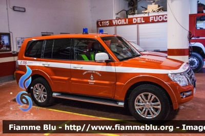 Mitsubishi Pajero IV serie
Vigili del Fuoco
Unione distrettuale di Cles
Corpo Volontario di Rumo (TN)
VF 6J4 TN
Parole chiave: Mitsubishi Pajero_IV_serie VF6J4TN