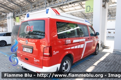 Volkswagen Transporter T5 restyle
Vigili del Fuoco
Distretto della Val Di Sole
Corpo Volontario di Pejo (TN)
Allestimento Rosenbauer
VF 6K6 TN
Parole chiave: Volkswagen Transporter_T5_restyle VF6K6TN