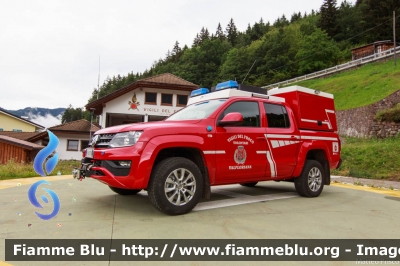 Volkswagen Amarok
Vigili del Fuoco
Unione Distrettuale di Fiemme
Corpo Volontario di Valfloriana (TN)
allestimento Divitec
VF 6L8 TN
Parole chiave: Volkswagen Amarok VF6L8TN