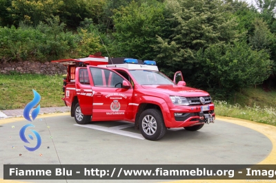 Volkswagen Amarok
Vigili del Fuoco
Unione Distrettuale di Fiemme
Corpo Volontario di Valfloriana (TN)
allestimento Divitec
VF 6L8 TN
Parole chiave: Volkswagen Amarok VF6L8TN