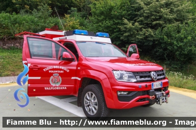 Volkswagen Amarok
Vigili del Fuoco
Unione Distrettuale di Fiemme
Corpo Volontario di Valfloriana (TN)
allestimento Divitec
VF 6L8 TN
Parole chiave: Volkswagen Amarok VF6L8TN