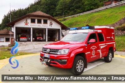 Volkswagen Amarok
Vigili del Fuoco
Unione Distrettuale di Fiemme
Corpo Volontario di Valfloriana (TN)
allestimento Divitec
VF 6L8 TN
Parole chiave: Volkswagen Amarok VF6L8TN