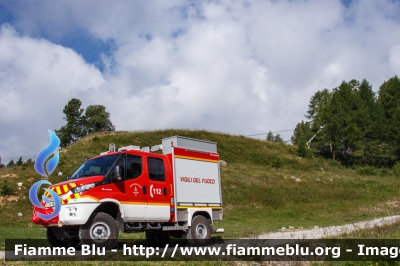 Iveco Daily 4x4 VI serie
Vigili del Fuoco
Distretto della Val Di Sole
Corpo Volontario di Pejo (TN)
Polisoccorso allestimento Magirus
VF 7D8 TN
Parole chiave: Iveco Daily_4x4_VIserie VF7D8TN