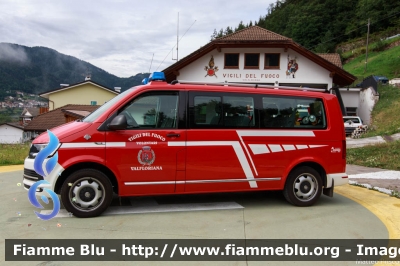 Volkswagen Caravelle T6 4Motion
Vigili del Fuoco
Unione Distrettuale di Fiemme
Corpo Volontario di Valfloriana (TN)
allestimento Rosenbauer-Brandus
VF 7J3 TN
Parole chiave: Volkswagen Caravelle_T6_4Motion VF7J3TN