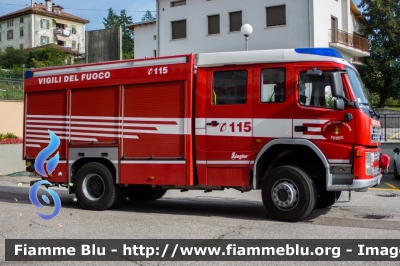 Volvo FM 400 4x4 II serie
Vigili del Fuoco
Unione Distrettuale di Fondo
Corpo Volontario di Fondo (TN)
AutoPompaSerbatoio
allestimento Ziegler
VF 8A0 TN
Parole chiave: Volvo FM_400_4x4_IIserie VF8A0TN