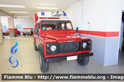 Land Rover Defender 130
Vigili del Fuoco
Distretto di Fiemme
Corpo Volontario di Carano (TN)
allestimento Kolfer-Fahrzeughbau
VF 8D2 TN
Parole chiave: Land_Rover Defender_130