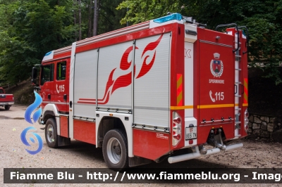 Man TGM 13.290 4x4 II serie
Vigili del Fuoco
Unione distrettuale di Mezzolombardo
Corpo Volontario di Sporminore (TN)
AutoPompa allestita Kofler
VF 8E6 TN
Parole chiave: Man TGM_13.290_4x4_IIserie VF8E6TN