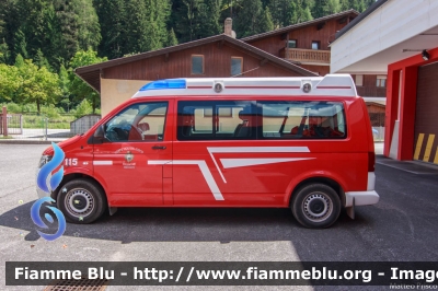 Volkswagen Transporter T5 restyle
Vigili del Fuoco
Unione Distrettuale di Fiemme
Corpo Volontario di Predazzo (TN)
allestimento Rosenbauer
VF 9H8 TN
Parole chiave: Volkswagen Transporter_T5_restyle VF9H8TN