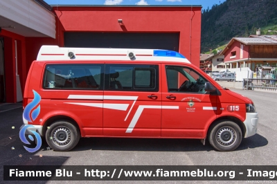 Volkswagen Transporter T5 restyle
Vigili del Fuoco
Unione Distrettuale di Fiemme
Corpo Volontario di Predazzo (TN)
allestimento Rosenbauer
VF 9H8 TN
Parole chiave: Volkswagen Transporter_T5_restyle VF9H8TN