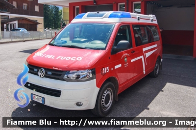 Volkswagen Transporter T5 restyle
Vigili del Fuoco
Unione Distrettuale di Fiemme
Corpo Volontario di Predazzo (TN)
allestimento Rosenbauer
VF 9H8 TN
Parole chiave: Volkswagen Transporter_T5_restyle VF9H8TN