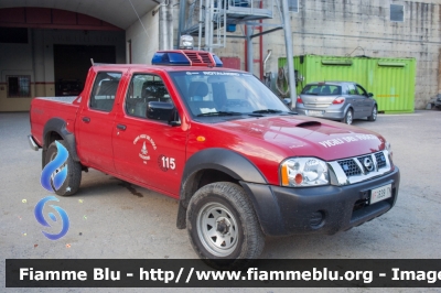 Nissan Navara II serie
Vigili del Fuoco
Unione distrettuale di Cles
Corpo Volontario di Livo (TN)
VF B39 TN
Parole chiave: Nissan Navara_IIserie VFB39TN