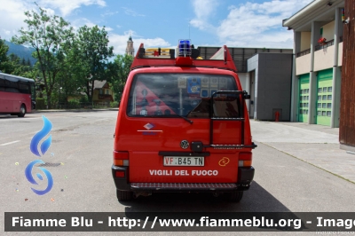 Volkswagen Transporter T4 Syncro
Vigili del Fuoco
Distretto di Fiemme
Corpo Volontario di Cavalese (TN)
allestimento Bai
VF B45 TN
Parole chiave: Volkswagen Transporter_T4_Syncro VFB45TN