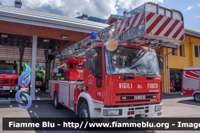 Iveco EuroCargo 120E21 I serie
Vigili del Fuoco
Distretto della Val Di Sole
Veicolo ospitato dal corpo di Malè (TN)
AutoScala da 24 metri allestimento Iveco-Magirus
VF B53 TN
Parole chiave: Iveco EuroCargo_120E21_I_serie VFB53TN