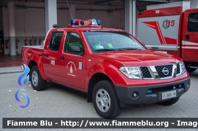 Nissan Navara III serie
Vigili del Fuoco
Unione distrettuale di Mezzolombardo
Corpo Volontario di Fai della Paganella (TN)
VF B60 TN
Parole chiave: Nissan Navara_III_serie VFB60TN