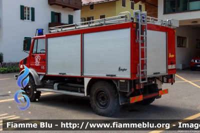 Mercedes Benz Unimog U1300L
Vigili del Fuoco
Distretto di Fiemme
Corpo Volontario di Moena (TN)
allestimento Ziegler
VF B73 TN
Parole chiave: Mercedes_Benz Unimog_U1300L VFB73TN