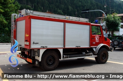 Mercedes Benz Unimog U1300L
Vigili del Fuoco
Distretto di Fiemme
Corpo Volontario di Moena (TN)
allestimento Ziegler
VF B73 TN
Parole chiave: Mercedes_Benz Unimog_U1300L VFB73TN