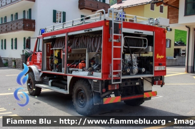 Mercedes Benz Unimog U1300L
Vigili del Fuoco
Distretto di Fiemme
Corpo Volontario di Moena (TN)
allestimento Ziegler
VF B73 TN
Parole chiave: Mercedes_Benz Unimog_U1300L VFB73TN