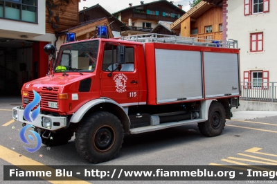 Mercedes Benz Unimog U1300L
Vigili del Fuoco
Distretto di Fiemme
Corpo Volontario di Moena (TN)
allestimento Ziegler
VF B73 TN
Parole chiave: Mercedes_Benz Unimog_U1300L VFB73TN