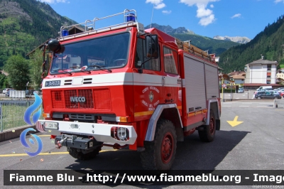 Iveco 80-17
Vigili del Fuoco
Unione Distrettuale di Fiemme
Corpo Volontario di Predazzo (TN)
allestimento Baribbi
VF C26 TN
Parole chiave: Iveco 80-17 VFC26TN