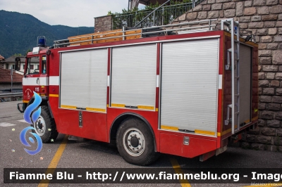 Iveco PC80-17
Vigili del Fuoco
Unione Distrettuale di Trento
Corpo Volontario di Segonzano (TN)
allestito Fulmix
VF C67 TN
Parole chiave: Iveco PC80-17 VFC67TN