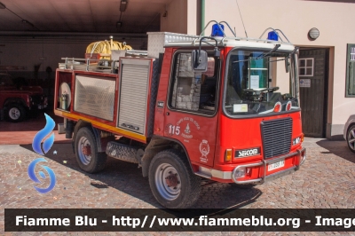 OM Zeta 4X4
Vigili del Fuoco
Unione distrettuale di Cles
Corpo Volontario di Bresimo (TN)
VF D59 TN
Parole chiave: OM Zeta_4X4 VFD59TN