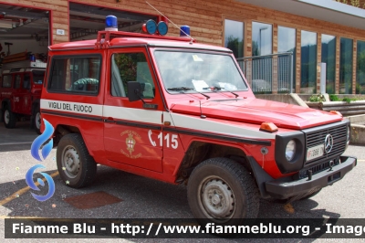 Mercedes-Benz Classe G
Vigili del Fuoco
Distretto di Fiemme
Corpo Volontario di Cavalese (TN)
VF D66 TN
Parole chiave: Mercedes-Benz Classe_G VFD66TN