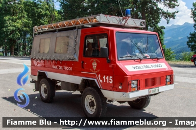 Laverda x4
Vigili del Fuoco
Distretto di Fiemme
Corpo Volontario di Cavalese (TN)
VF D67 TN
Parole chiave: Laverda 4x4 VFD67TN