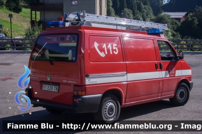 Volkswagen Transporter T4
Vigili del Fuoco
Unione distrettuale di Mezzolombardo
Corpo Volontario di Andalo (TN)
Allestimento Brandshutz
VF E28 TN
Parole chiave: Volkswagen Transporter_T4 VFE28TN