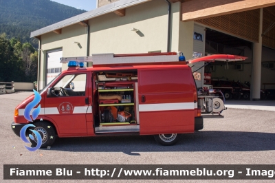 Volkswagen Transporter T4
Vigili del Fuoco
Unione distrettuale di Mezzolombardo
Corpo Volontario di Andalo (TN)
Allestimento Brandshutz
VF E28 TN
Parole chiave: Volkswagen Transporter_T4 VFE28TN