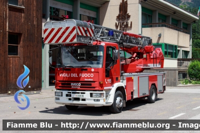 Iveco EuroFire 120E23 I serie
Vigili del Fuoco
Unione Distrettuale di Fiemme (TN)
ospitato dal Corpo Volontario di Cavalese (TN)
VF E39 TN
Parole chiave: Iveco EuroFire_120E23_Iserie VFE39TN