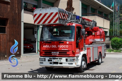 Iveco EuroFire 120E23 I serie
Vigili del Fuoco
Unione Distrettuale di Fiemme (TN)
ospitato dal Corpo Volontario di Cavalese (TN)
VF E39 TN
Parole chiave: Iveco EuroFire_120E23_Iserie VFE39TN