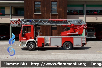 Iveco EuroFire 120E23 I serie
Vigili del Fuoco
Unione Distrettuale di Fiemme (TN)
ospitato dal Corpo Volontario di Cavalese (TN)
VF E39 TN
Parole chiave: Iveco EuroFire_120E23_Iserie VFE39TN