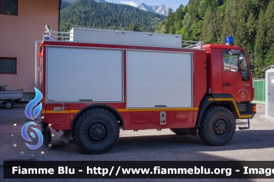 Man 10.224
Vigili del Fuoco
Distretto della Val Di Sole
Corpo Volontario di Ossana (TN)
Allestito Fulmix
VF E83 TN
Parole chiave: Man 10.224 VFE83TN