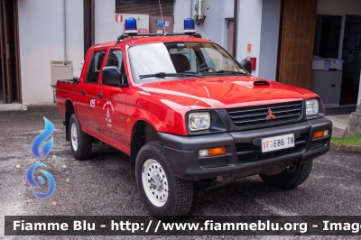 Mitsubishi L200 II serie
Vigili del Fuoco
Unione distrettuale di Mezzolombardo
Corpo Volontario di Spormaggiore (TN)
VF E86 TN
Parole chiave: Mitsubishi L200_IIserie VFE86TN