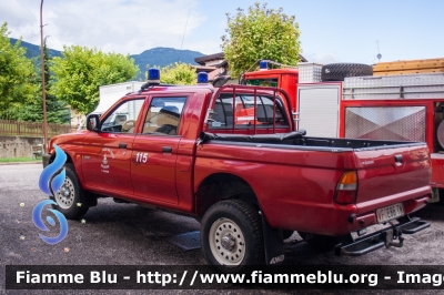 Mitsubishi L200 II serie
Vigili del Fuoco
Unione distrettuale di Mezzolombardo
Corpo Volontario di Spormaggiore (TN)
VF E86 TN
Parole chiave: Mitsubishi L200_IIserie VFE86TN