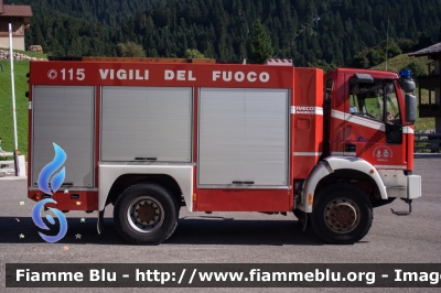 Iveco EuroCargo 135E24 4x4 I serie
Vigili del Fuoco
Unione distrettuale di Mezzolombardo
Corpo Volontario di Andalo (TN)
AutoPompa allestimento Iveco Magirus Grizzly
VF F13 TN
Parole chiave: Iveco EuroCargo_135E24_4x4_I_serie VFF13TN