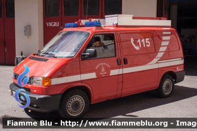 Volkswagen Transporter T4 restyle
Vigili del Fuoco
Unione distrettuale di Mezzolombardo
Corpo Volontario di Denno (TN)
Allestito Brandshutz
VF F50 TN
Parole chiave: Volkswagen Transporter_T4_restyle VFF50TN