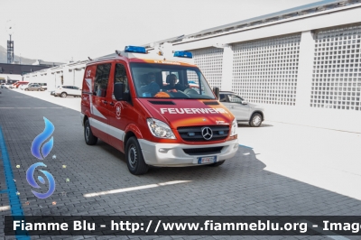 Mercedes-Benz Sprinter III serie
Vigili del Fuoco
Unione Distrettuale Bassa Val Pusteria
Corpo Volontario di San Sigismondo (BZ)
Freiwillige Feuerwehr St. Sigmund
Allestimento Kofler Fahrzeugbau
VF FW 2Z5
Parole chiave: Mercedes-Benz Sprinter_IIIserie VFFW2Z5 Civil_Protect_2018