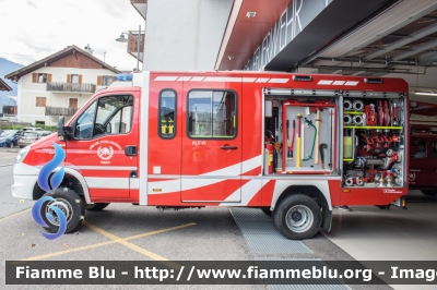 Iveco Daily 4x4 V serie
Vigili del Fuoco
Unione Distrettuale Merano - Bezirksverband Meran
Corpo Volontario di Tirolo - Freiwillige Feuerwehr Tirol (BZ)
Allestimento Kofler
VF FW 35L
Parole chiave: Iveco Daily_4x4_Vserie VFFW35L