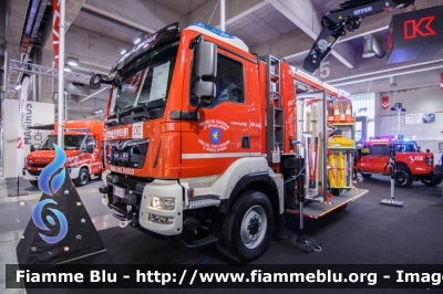 Man TGM 13.290 4x4 III serie
Vigili del Fuoco
Unione Distrettuale Bolzano - Bezirksverband Bozen
Corpo Volontario di San Michele Appiano
- Freiwillige Feuerwehr Saint Michael Eppan (BZ)
Allestimento Kofler con gru Effer
VF FW 3CS
Parole chiave: Man TGM_13.290_4x4_IIIserie VFFW3CZ Civil_Protect-2018