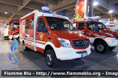 Mercedes-Benz Sprinter 4x4 III serie restyle
Vigili del Fuoco
Unione Distrettuale Alta Val Venosta
Corpo Volontario di Laudes (BZ)
Freiwillige Feuerwehr Laatsch
Allestimento Ziegler
VF FW 3CT
Parole chiave: Mercedes-Benz Sprinter_4x4_IIIserie_restyle VFFW3CT Civil_Protect_2018