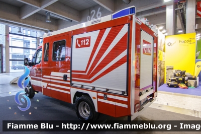 Mercedes-Benz Sprinter 4x4 III serie restyle
Vigili del Fuoco
Unione Distrettuale Alta Val Venosta
Corpo Volontario di Laudes (BZ)
Freiwillige Feuerwehr Laatsch
Allestimento Ziegler
VF FW 3CT
Parole chiave: Mercedes-Benz Sprinter_4x4_IIIserie_restyle VFFW3CT Civil_Protect_2018