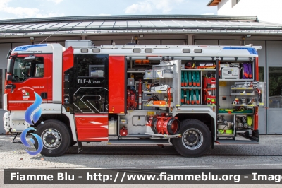 Man TGM 16.340 4x4 III serie
Vigili del Fuoco
Unione Distrettuale Bassa Val Pusteria
Corpo Volontario di Stegona (BZ)
Freiwillige Feuerwehr Stegen
Allestimento Rosenbauer
VF FW 3CZ
Parole chiave: Man TGM_16.340_4x4_IIIserie VFFW3CZ