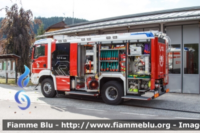 Man TGM 16.340 4x4 III serie
Vigili del Fuoco
Unione Distrettuale Bassa Val Pusteria
Corpo Volontario di Stegona (BZ)
Freiwillige Feuerwehr Stegen
Allestimento Rosenbauer
VF FW 3CZ
Parole chiave: Man TGM_16.340_4x4_IIIserie VFFW3CZ